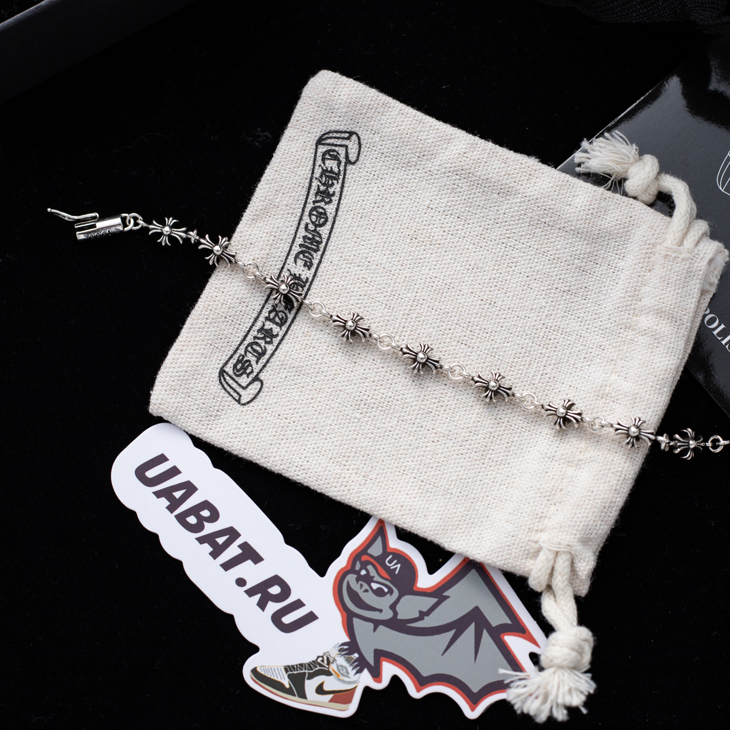 Ch**me He**ts bracelet chb04513