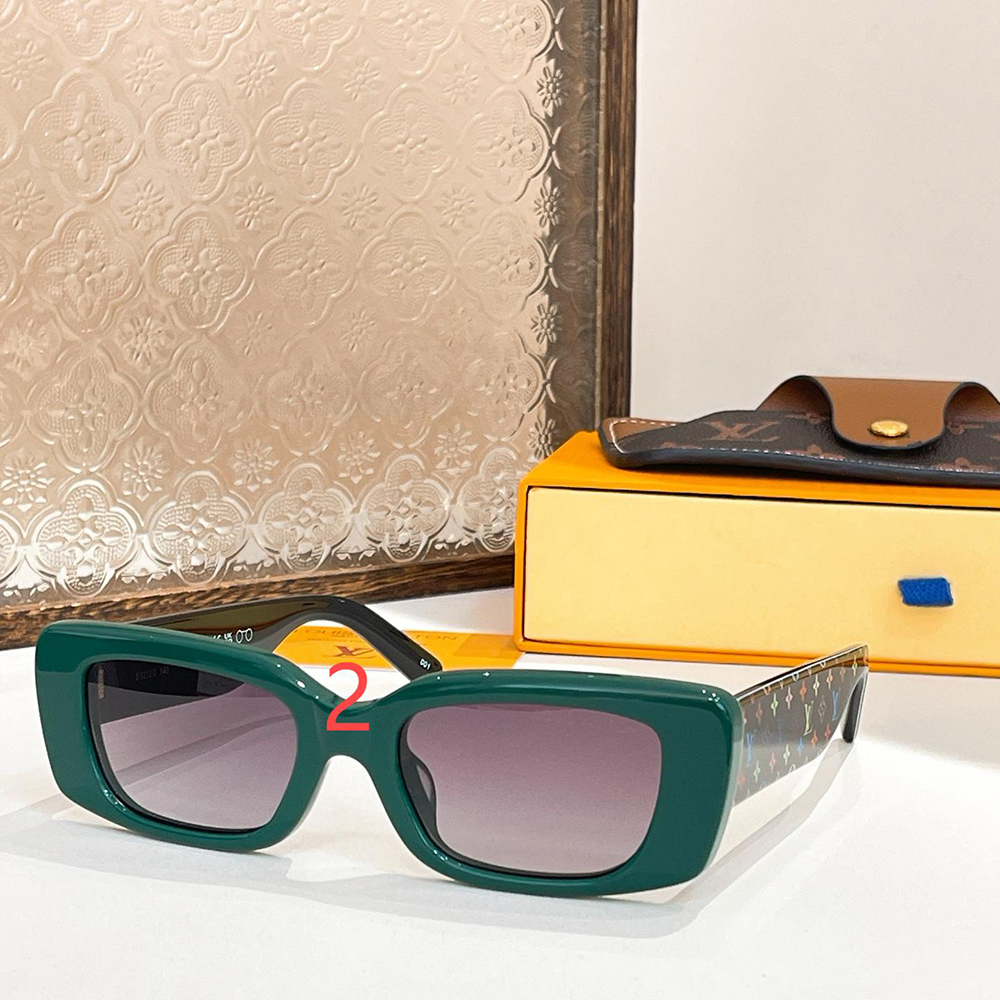 l0*is V*t0n & tm multigram cat eye sunglasses z2711w