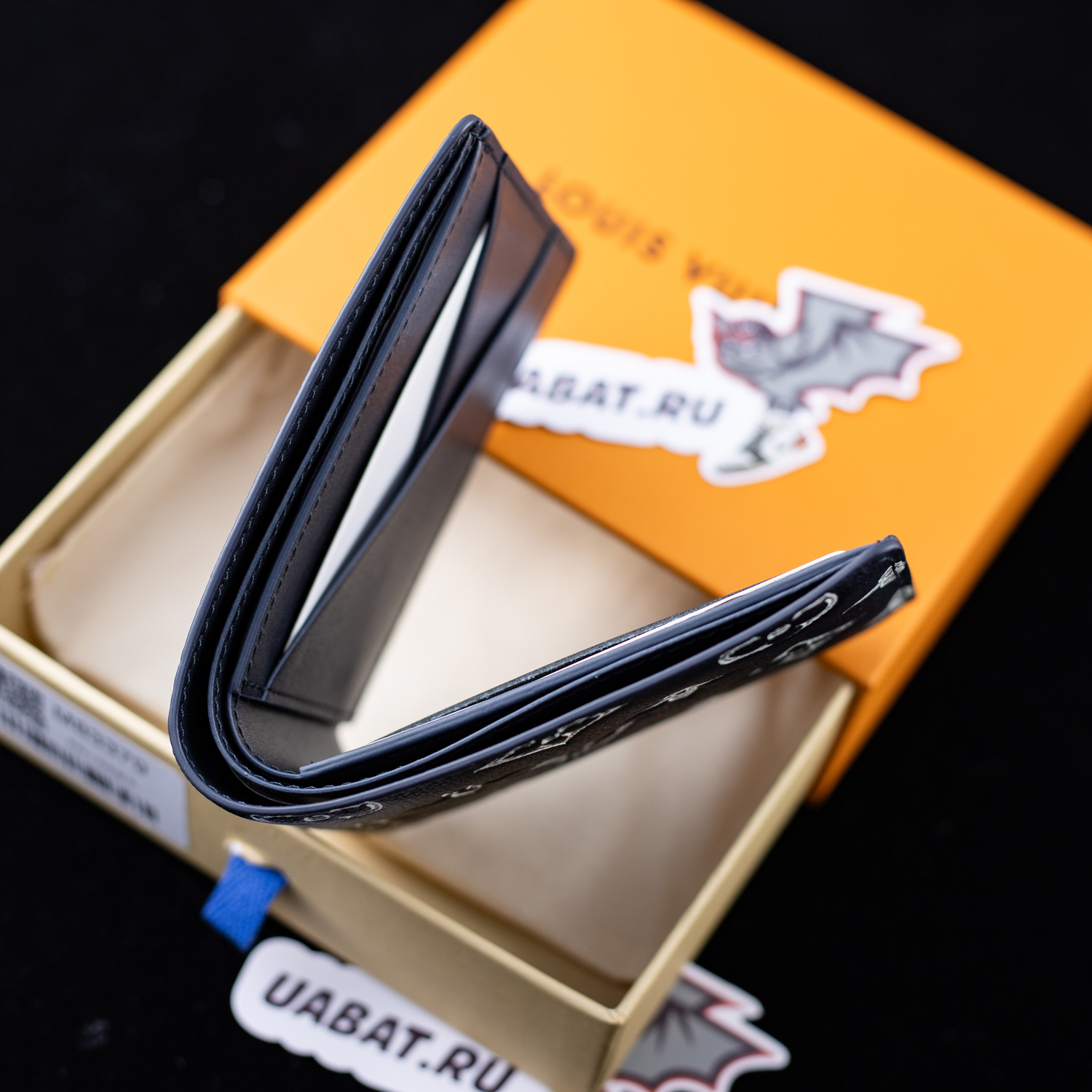 l0*is V*t0n multiple wallets m83379 11.5*9*.1.5cm