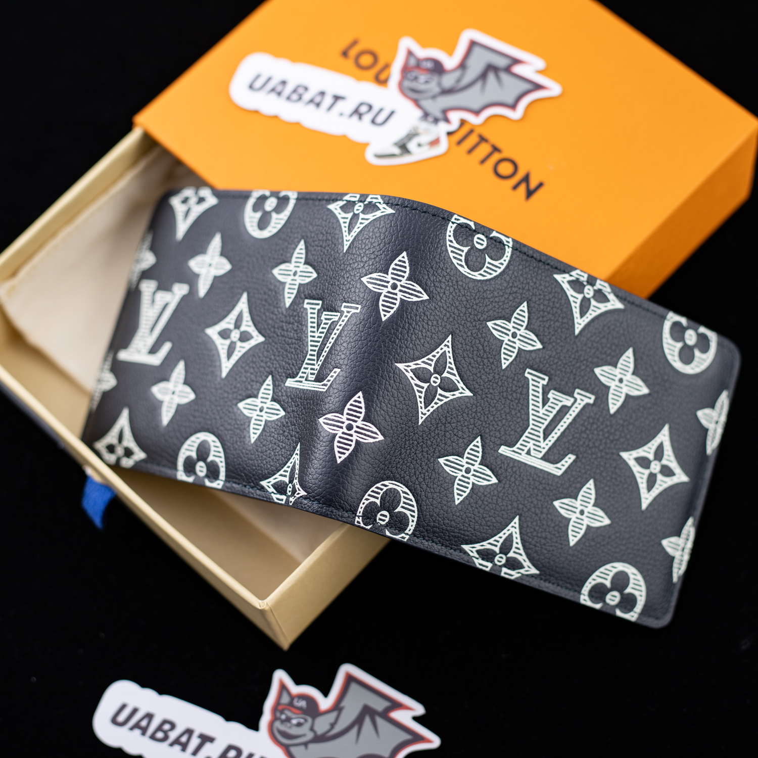 l0*is V*t0n multiple wallets m83379 11.5*9*.1.5cm