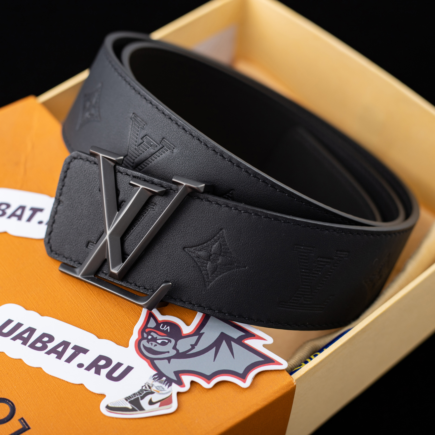 l0*is V*t0n belts m0032t 40mm