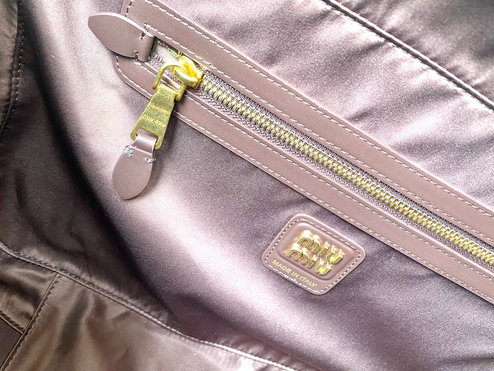 Miu Miu Leather Beau bags 5BB117 23*34*10cm