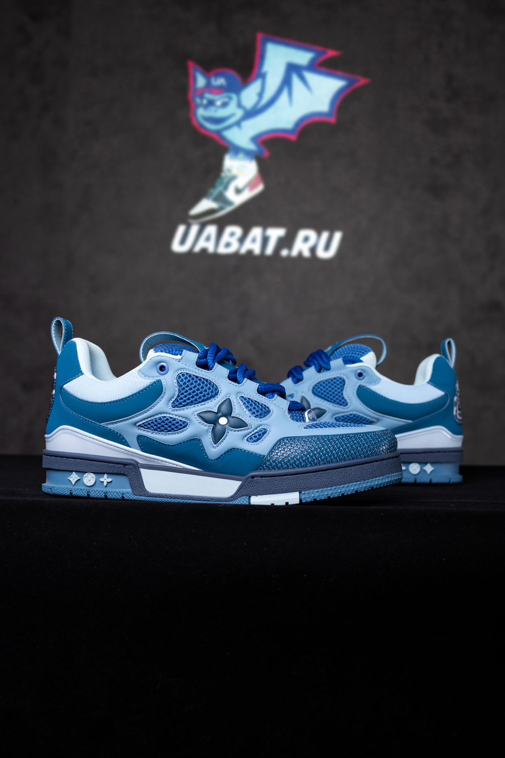 l0*is V*t0n skate sneakers