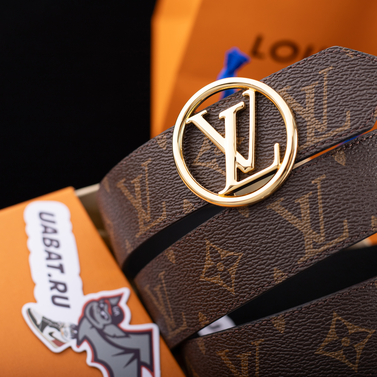 l0*is V*t0n belts m0564u 35mm