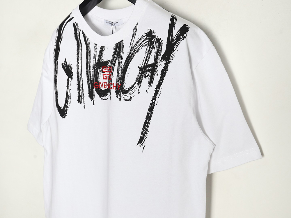 Givenchy graffiti lettering embroidered logo short sleeve
