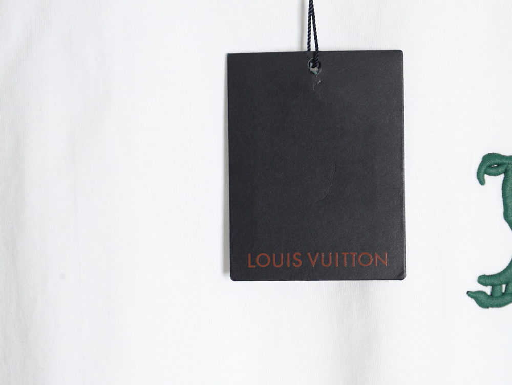 l0*is V*t0n embroidered logo badge short-sleeved t-shirt