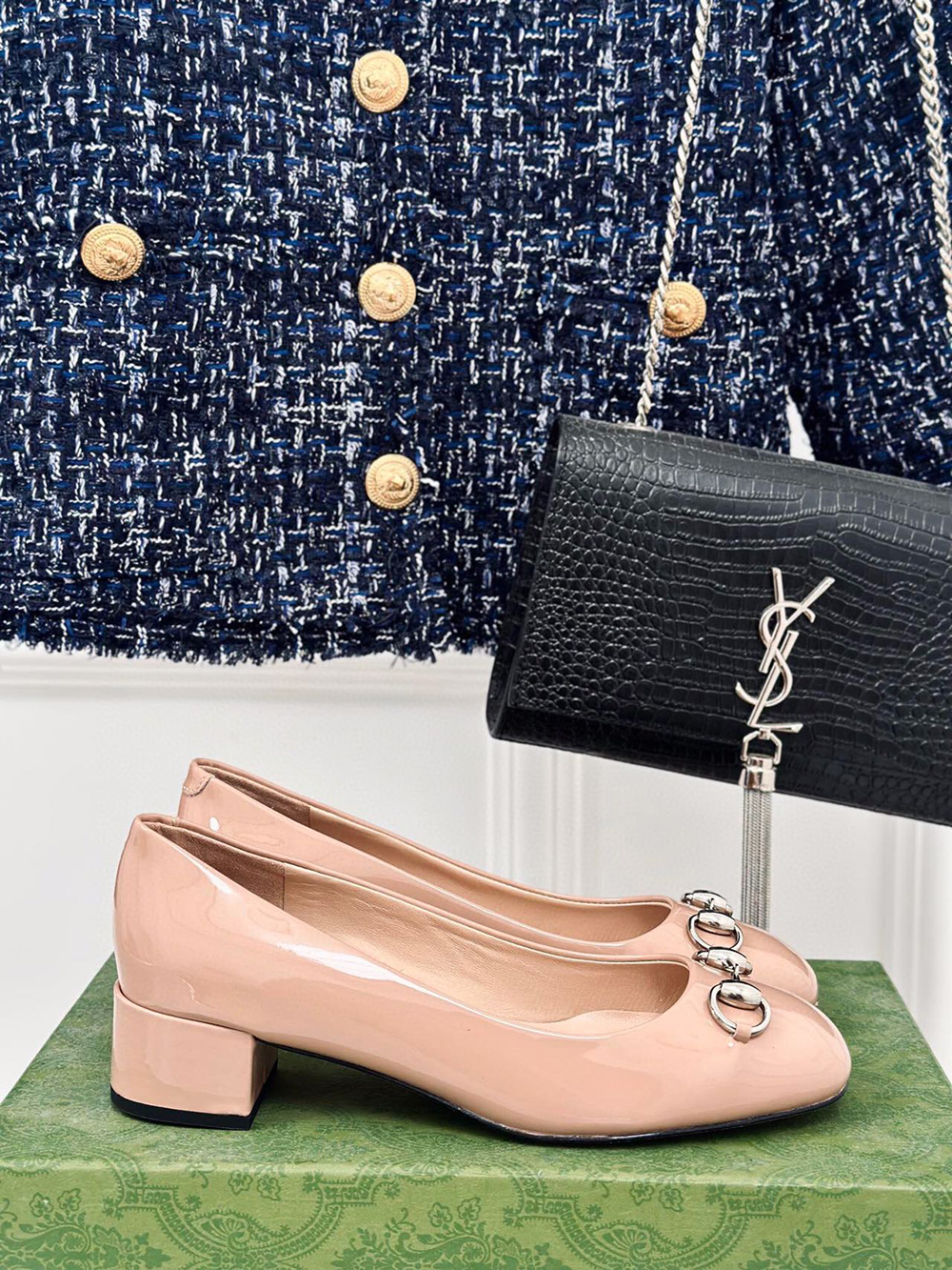 G*u*i horsebit black patent leather low heels