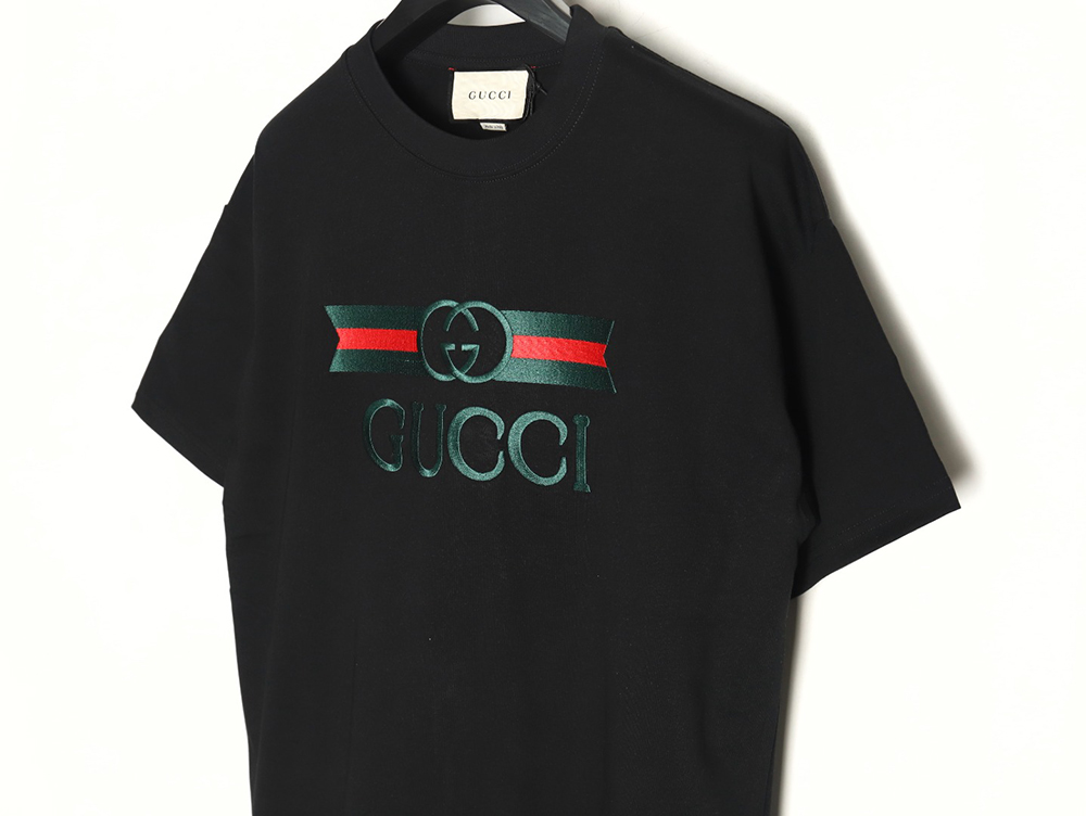 G*u*i belt logo embroidered short-sleeved t-shirt tsk1