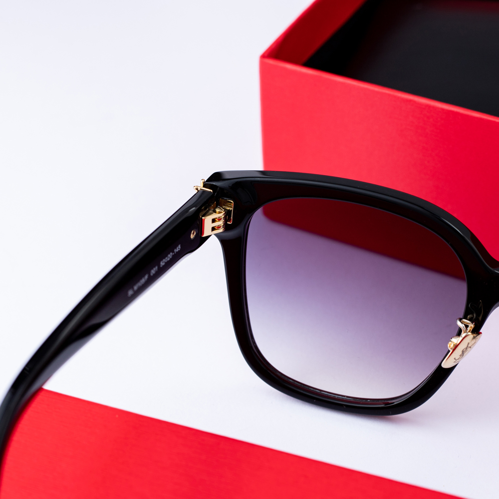 Sa**t Lau*nt eyeglasses m105f