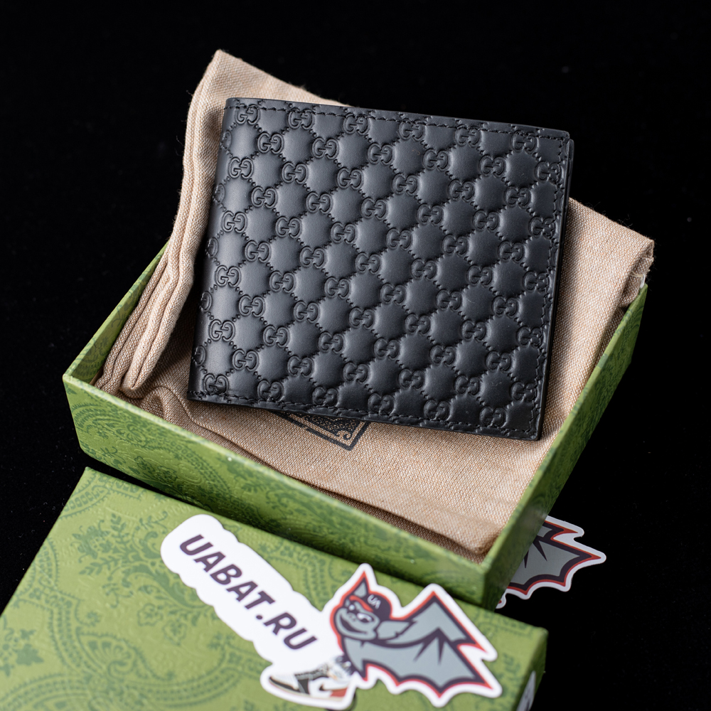 G*u*i wallets 260987