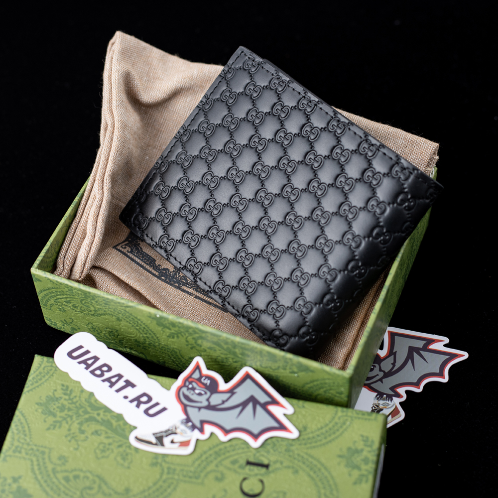 G*u*i wallets 260987