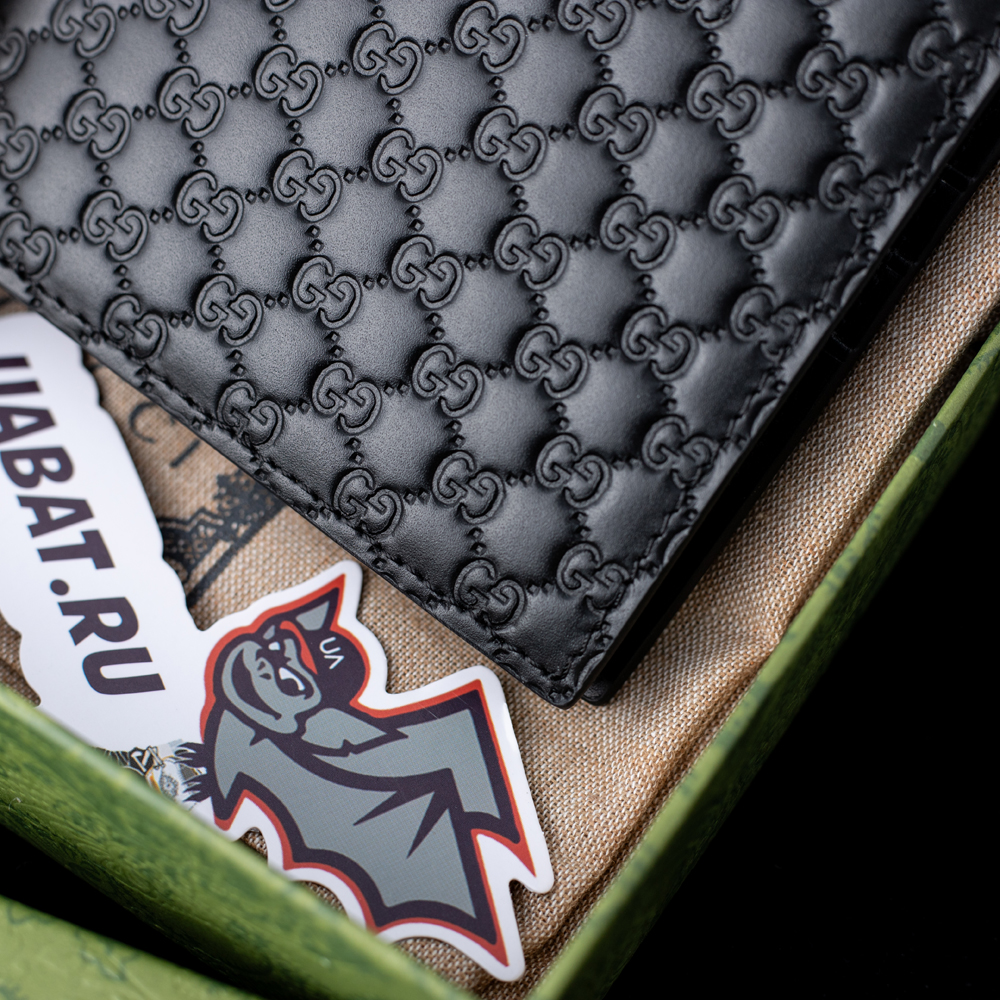 G*u*i wallets 260987