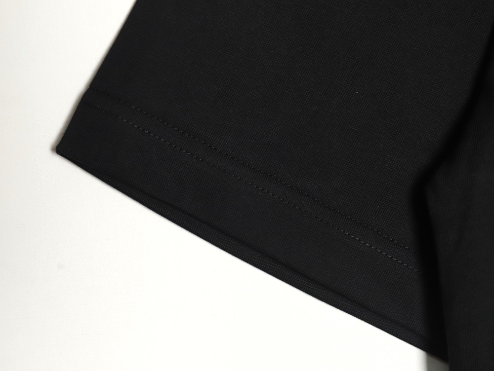 l0*is V*t0n cursive chain embroidered t-shirt tsk1