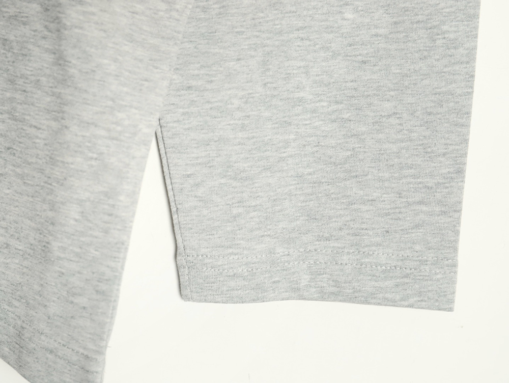 We11 Done Logo Embroidered Simple Long Sleeve T-Shirt TSK1