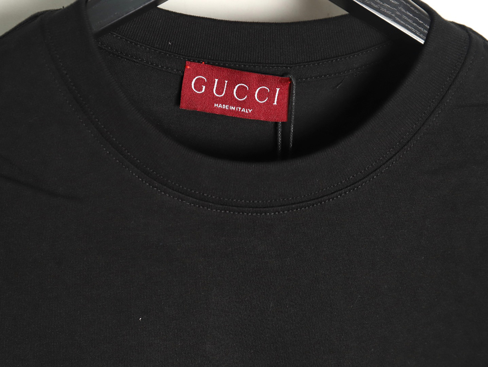 G*u*i obscure embroidered letter short sleeves tsk1