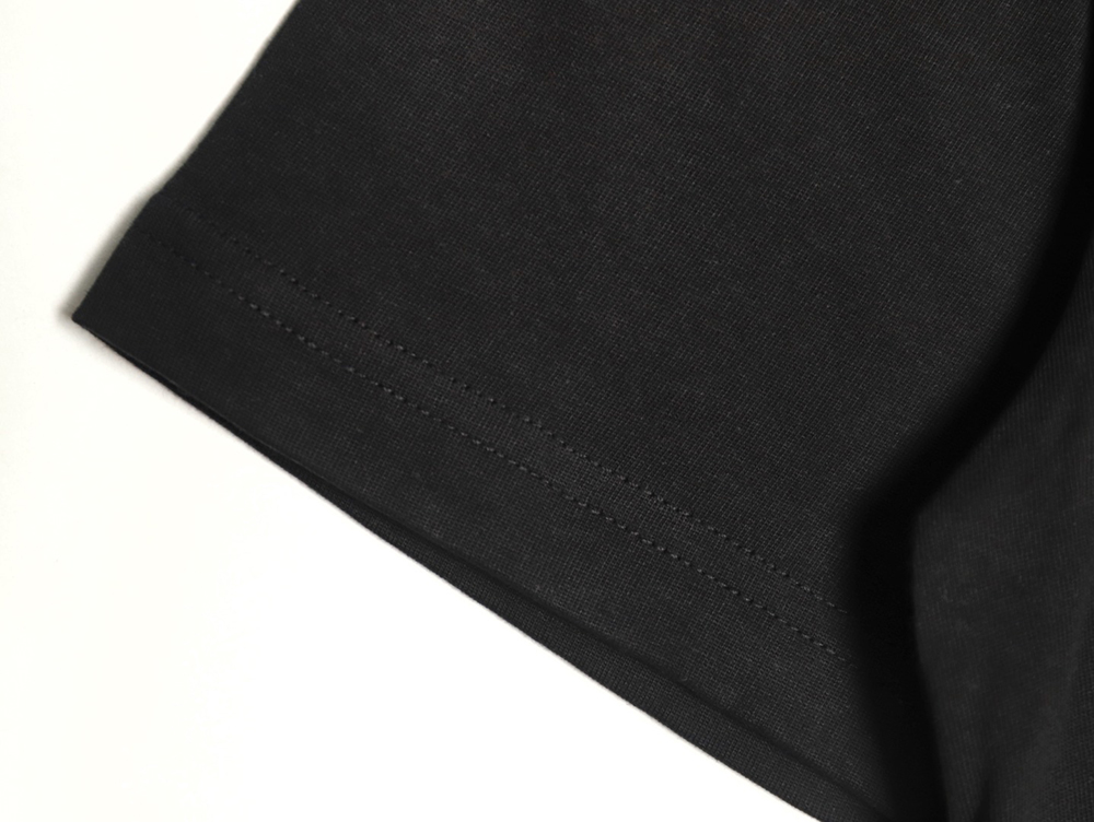 G*u*i obscure embroidered letter short sleeves tsk1