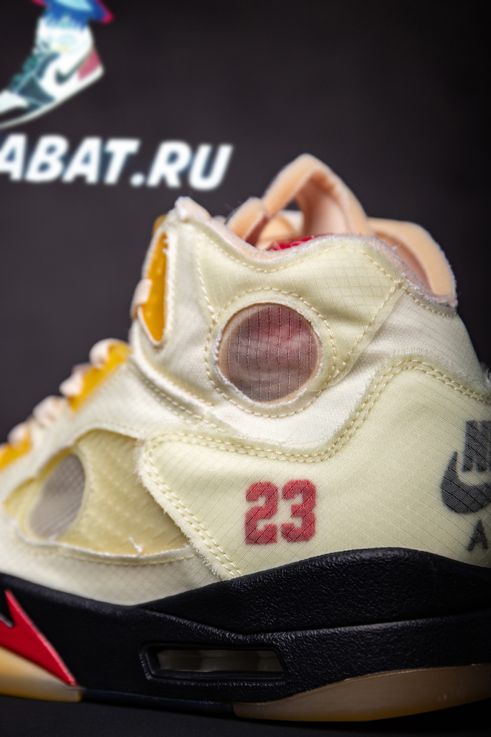 OFF-WHITE X AIR JORDAN 5 RETRO SP 