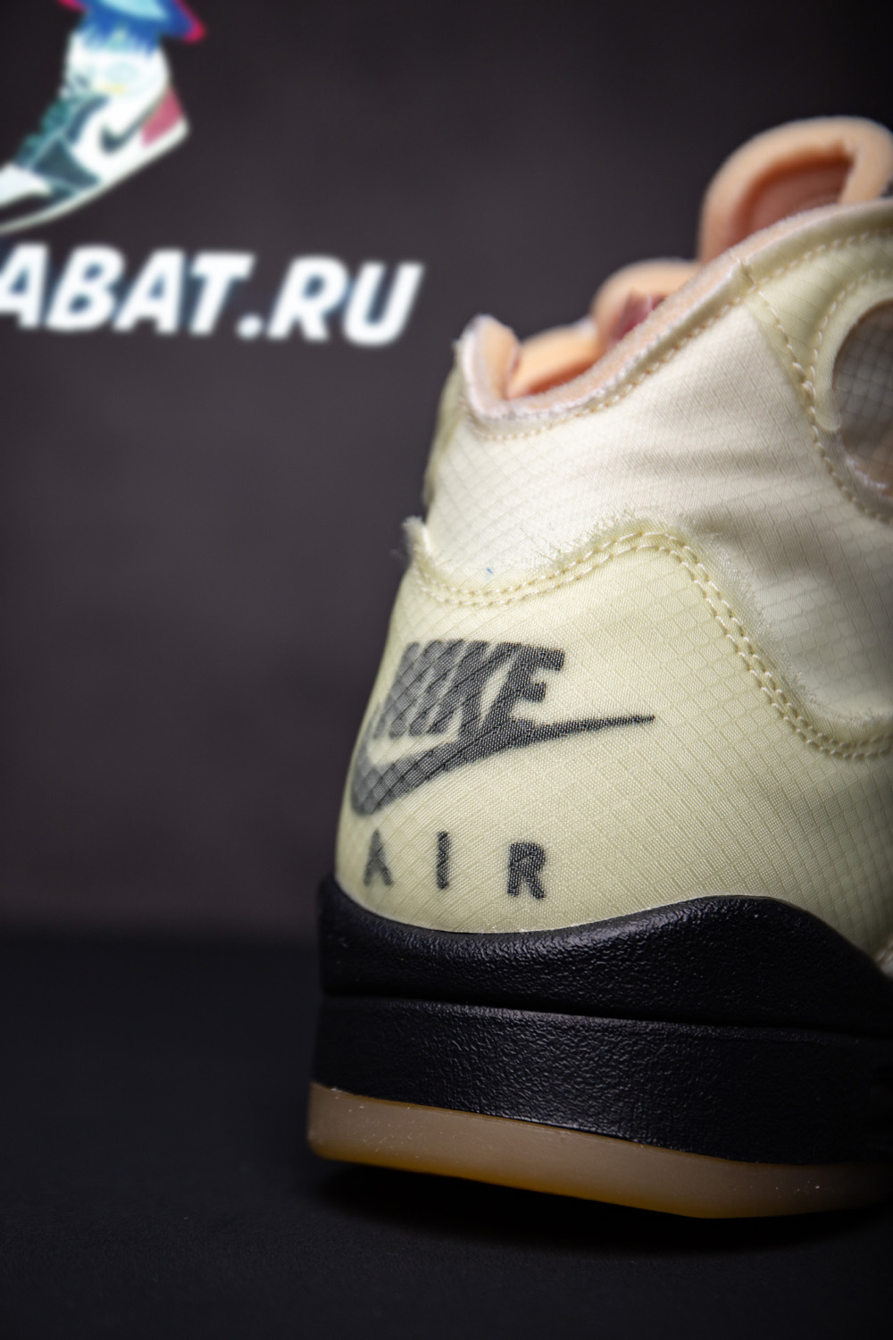 OFF-WHITE X AIR JORDAN 5 RETRO SP 