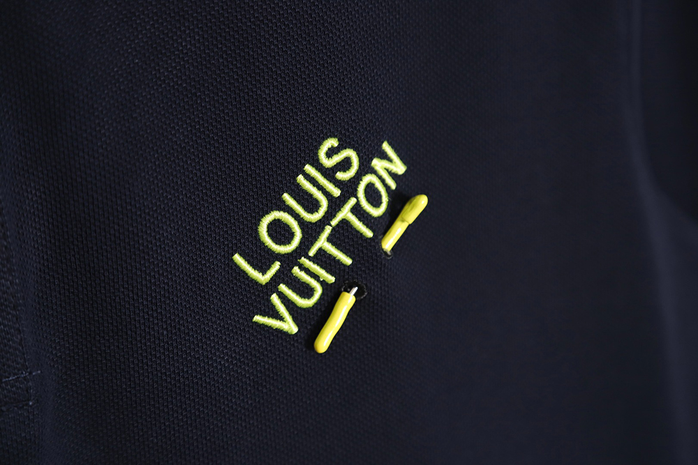 l0*is V*t0n pin embroidered short-sleeved polo shirt navy blue