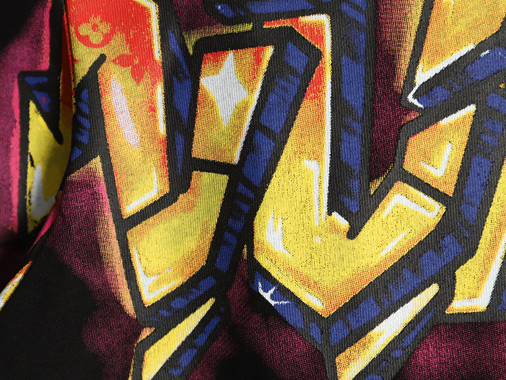 l0*is V*t0n flame lettering print short sleeves tsk1