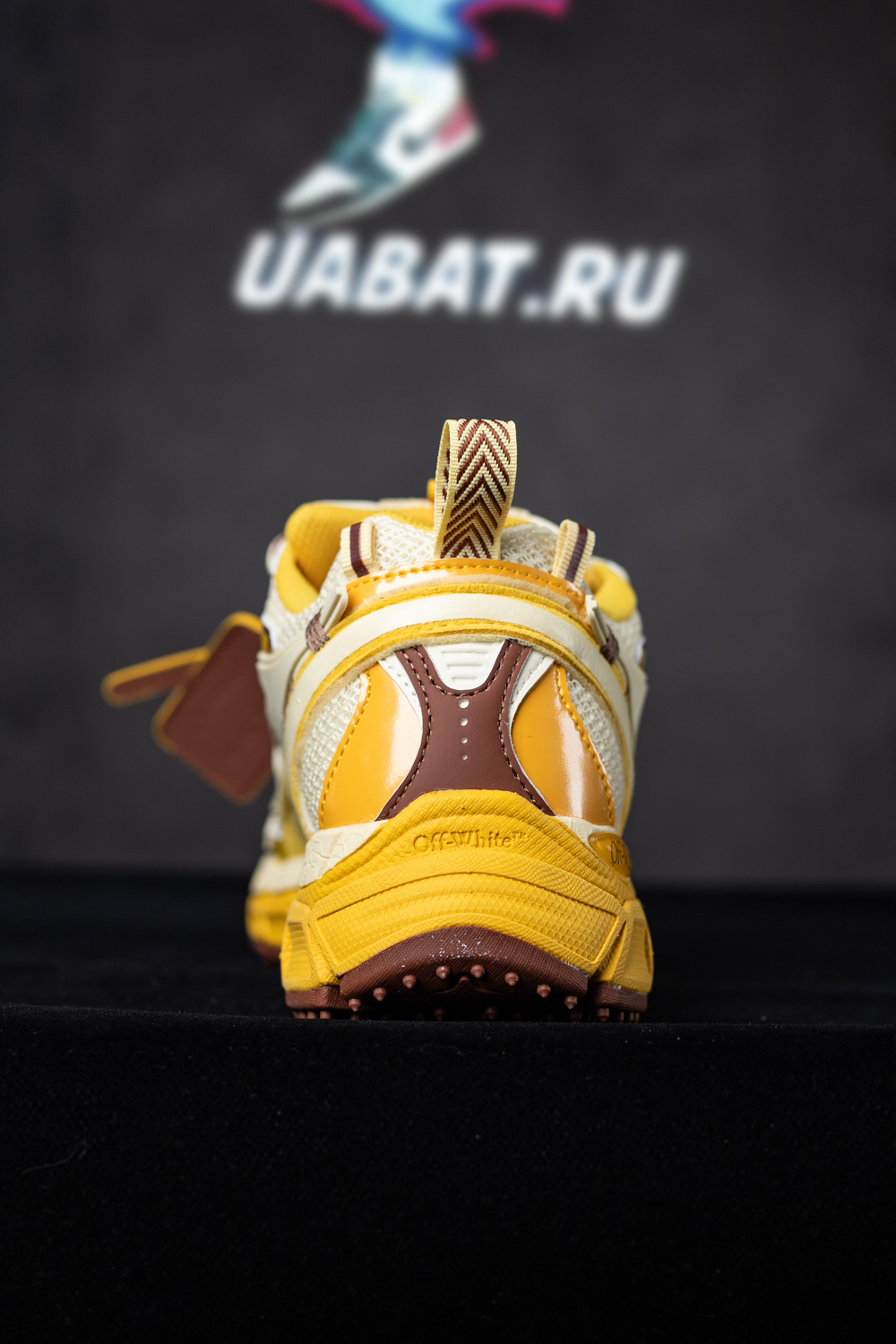 OFF-WHITE Be Right Back Milan