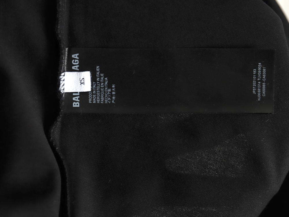 Ba*len*cia*ga graffiti lettering logo short sleeve