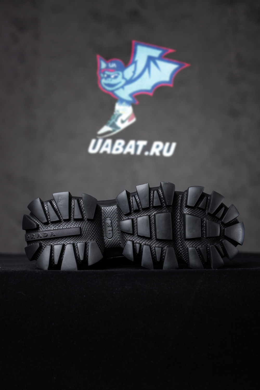 Pra*a cloudbust thunder knit 