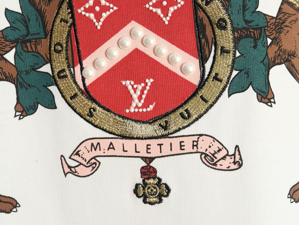 l0*is V*t0n double dog logo short sleeve t-shirt