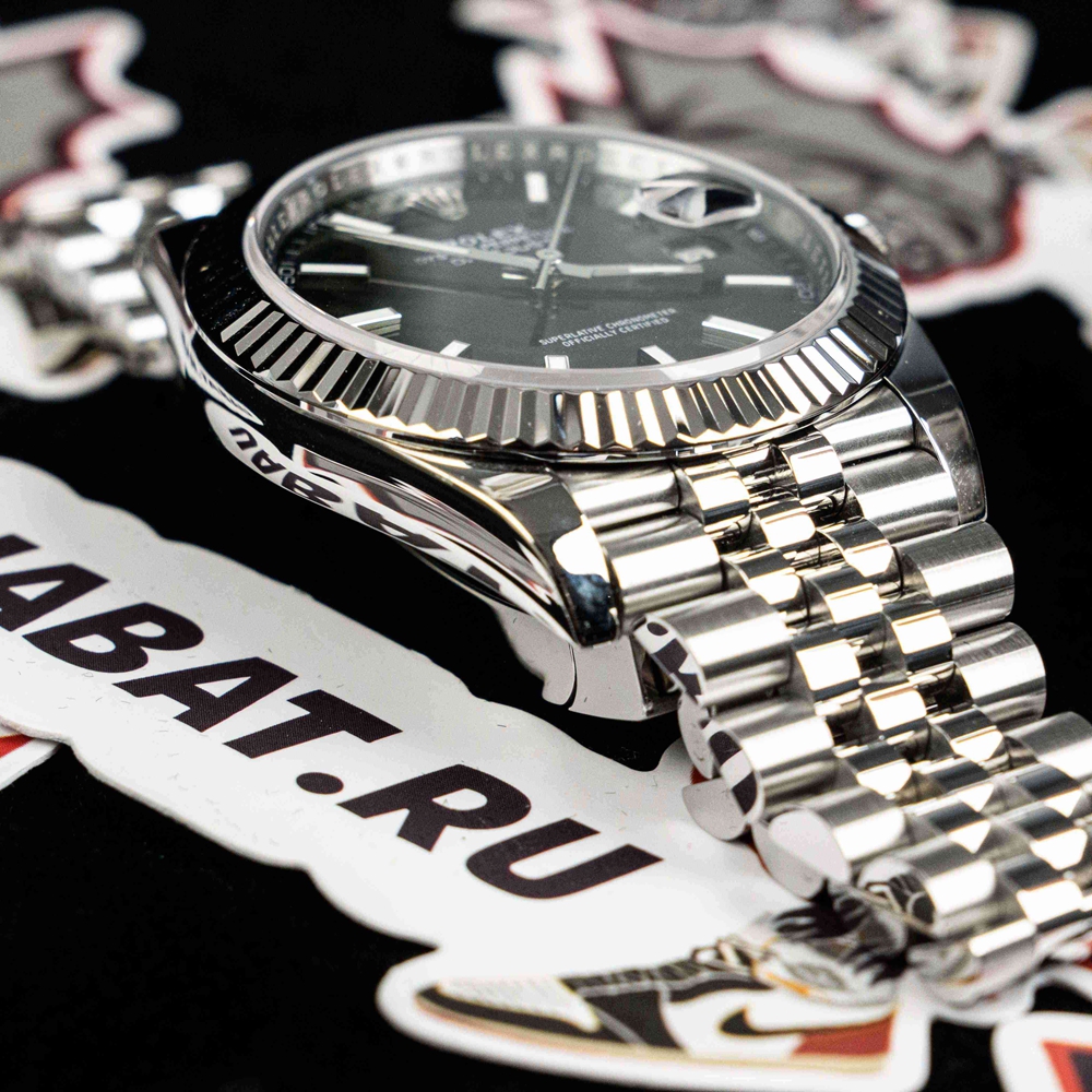 2025 R*l*x dateiust 41 steel