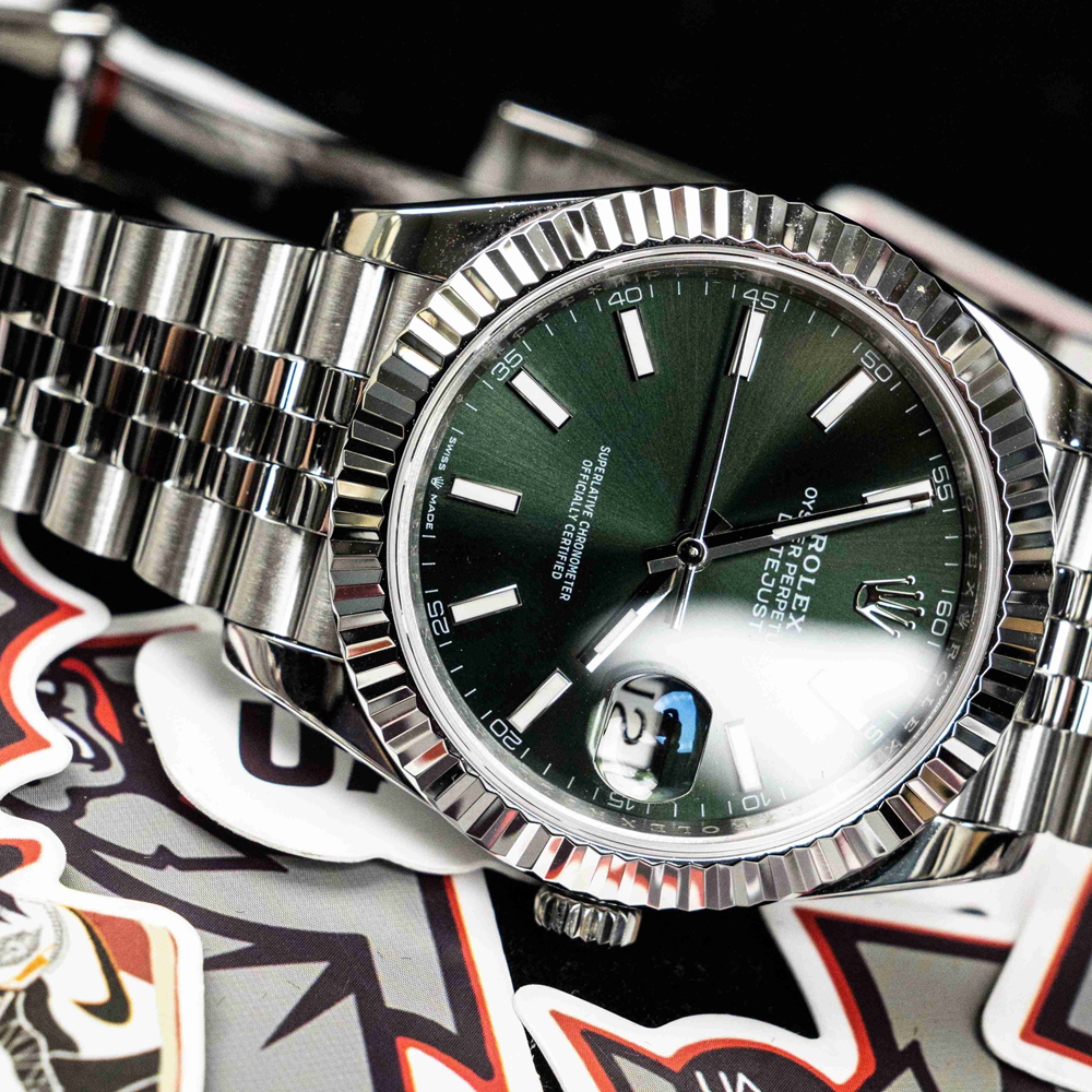 2025 R*l*x dateiust 41 steel