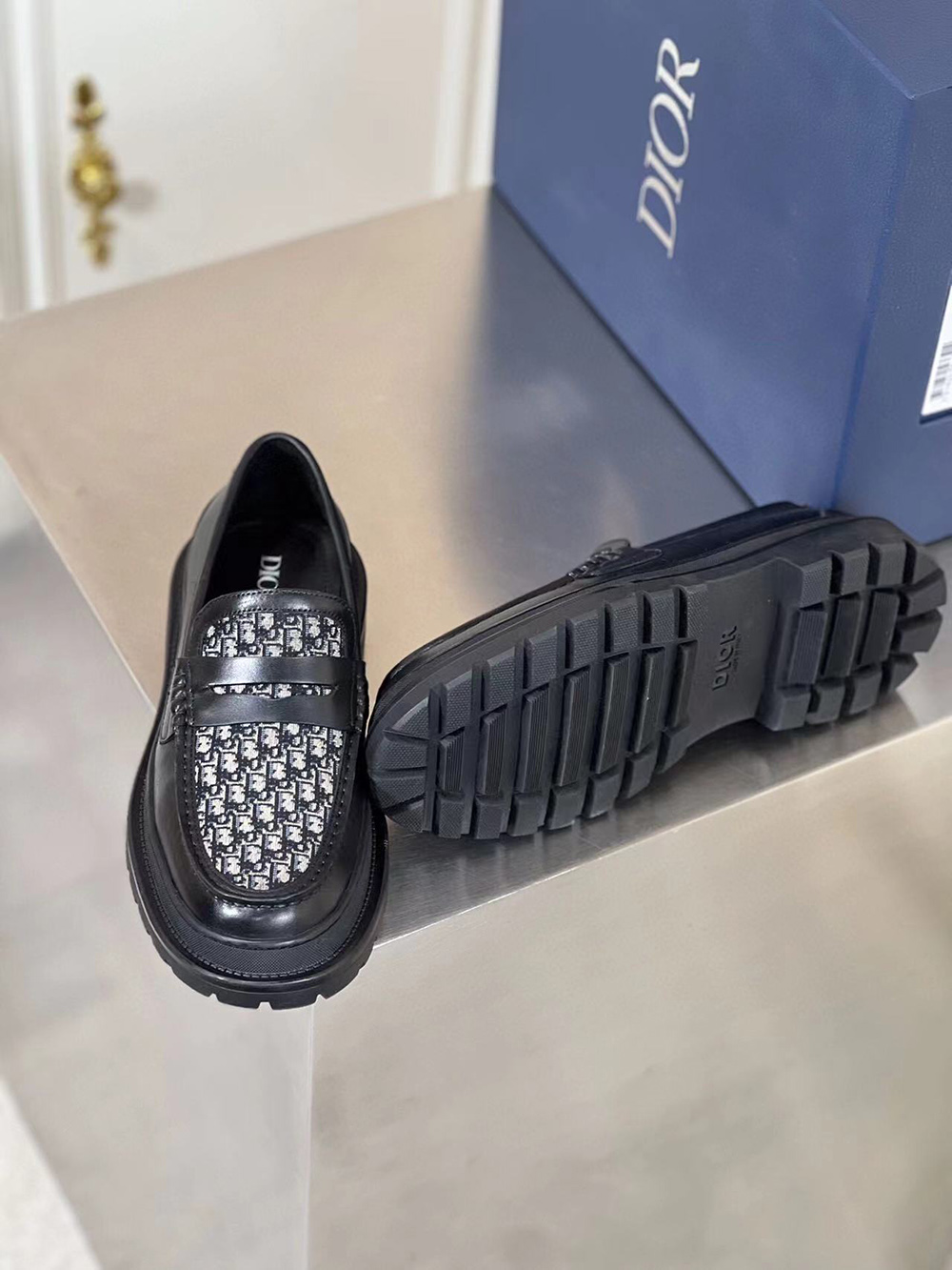 D*or explorer loafer