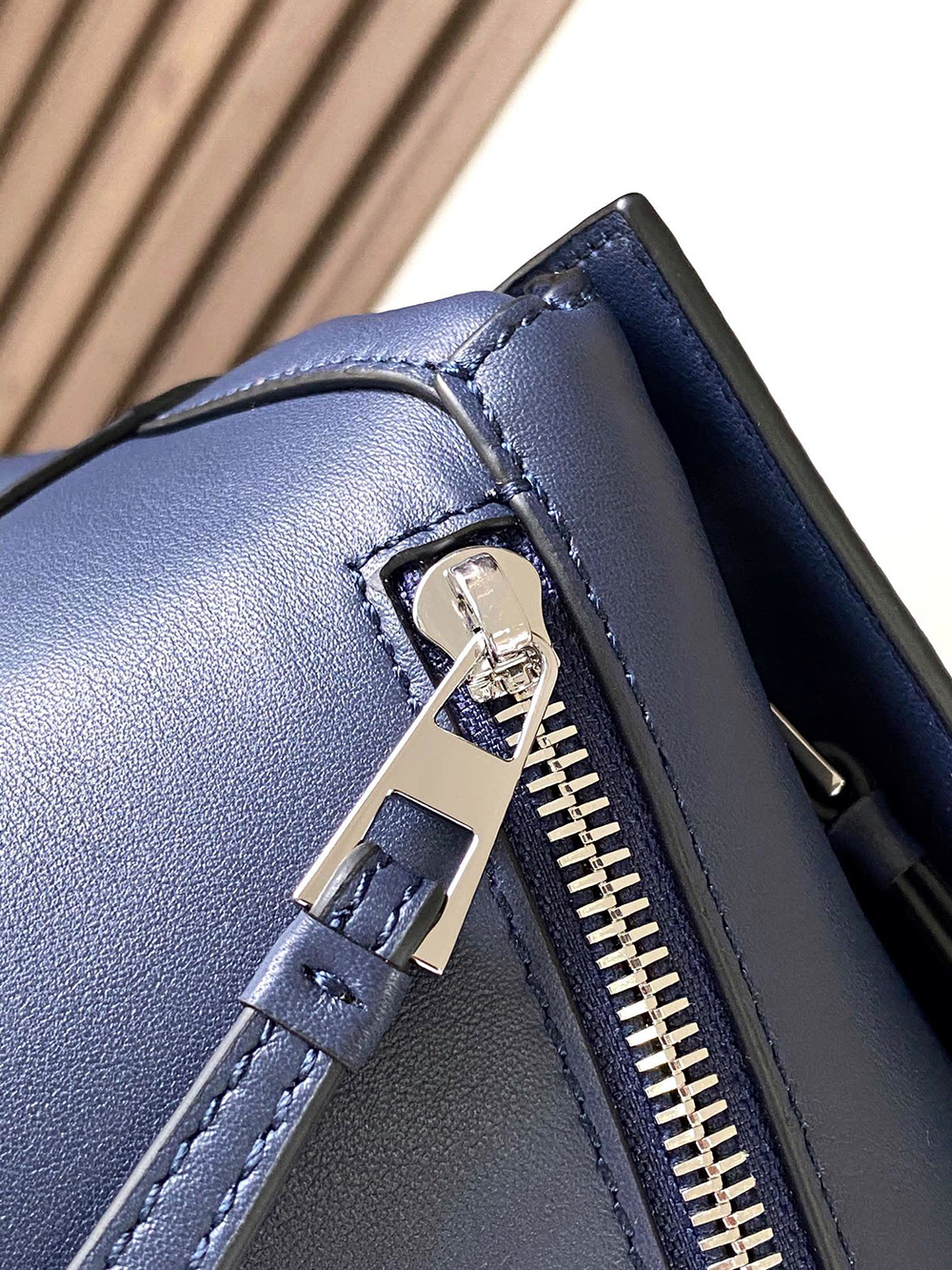 L0ew* small puzzle bumbags 9114 24*16*10.5cm