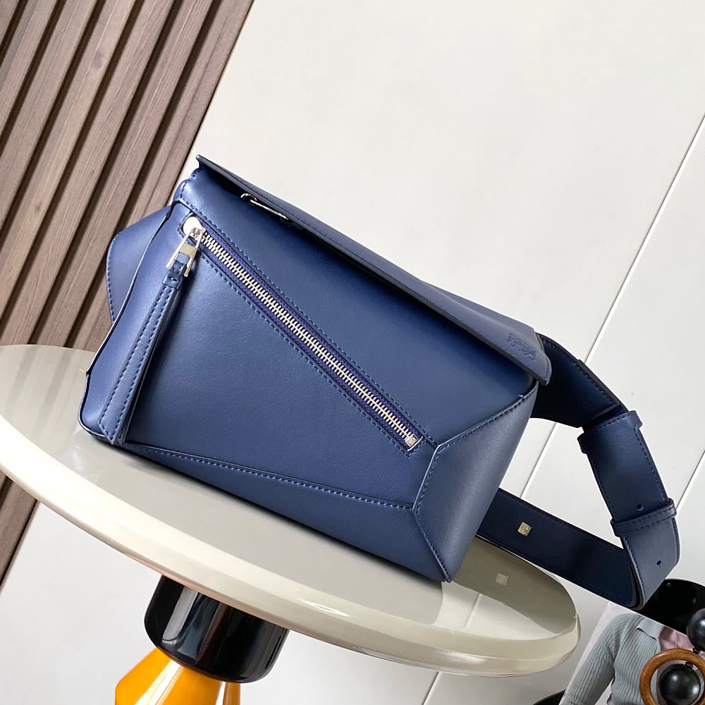 L0ew* small puzzle bumbags 9114 24*16*10.5cm