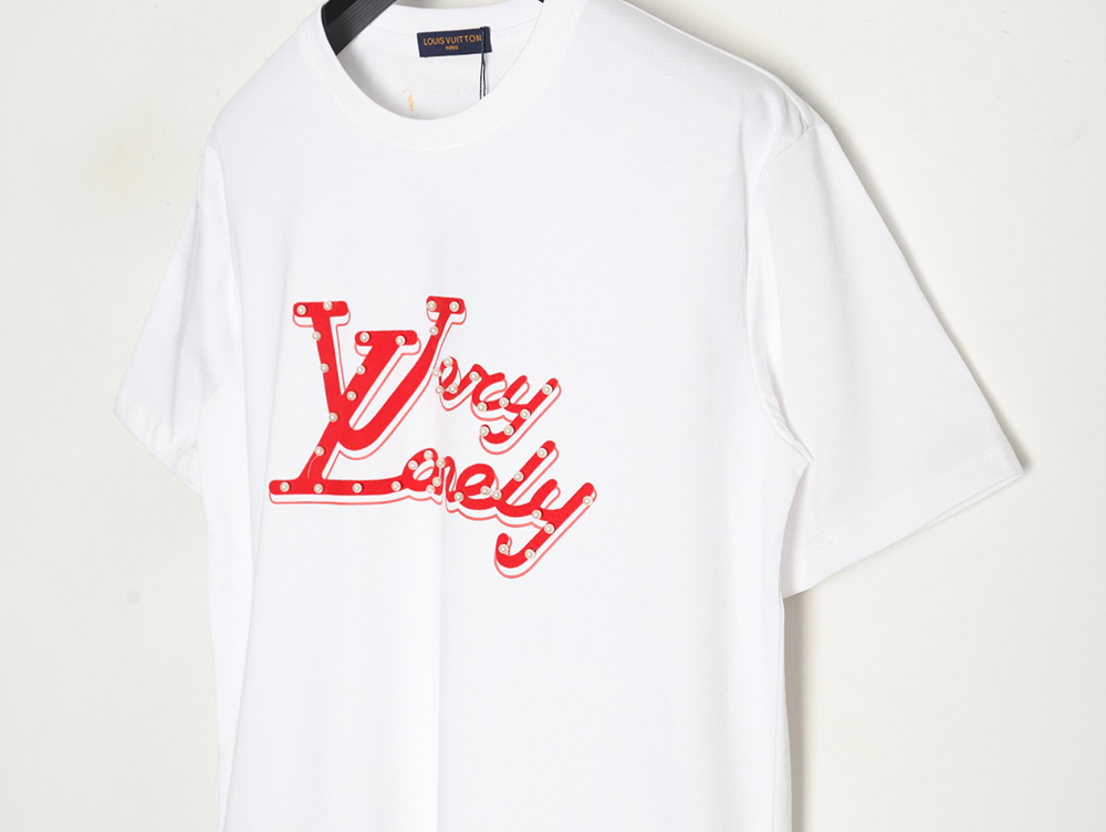 l0*is V*t0n pearl slogan print short sleeves