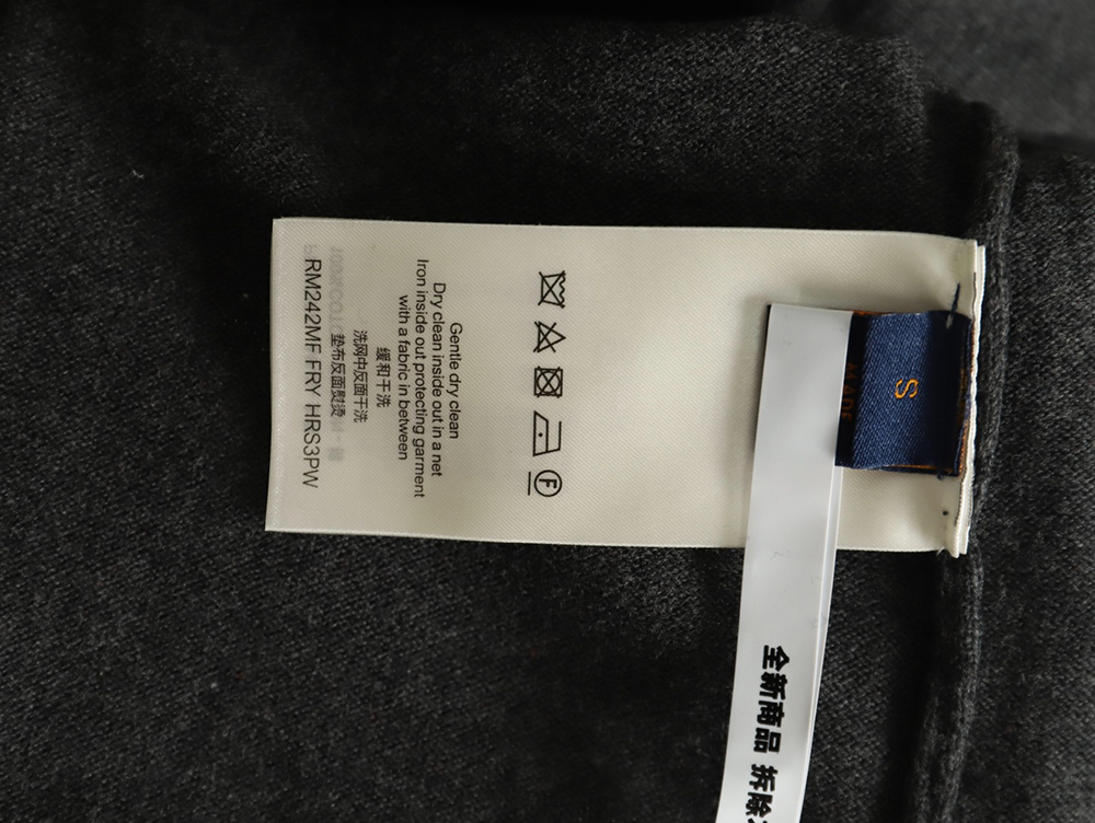 l0*is V*t0n yellow knitted short-sleeved t-shirt