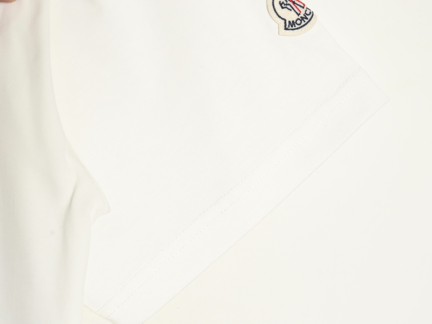 Moncler pixel fuzzy foam logo printed short-sleeved T-shirt