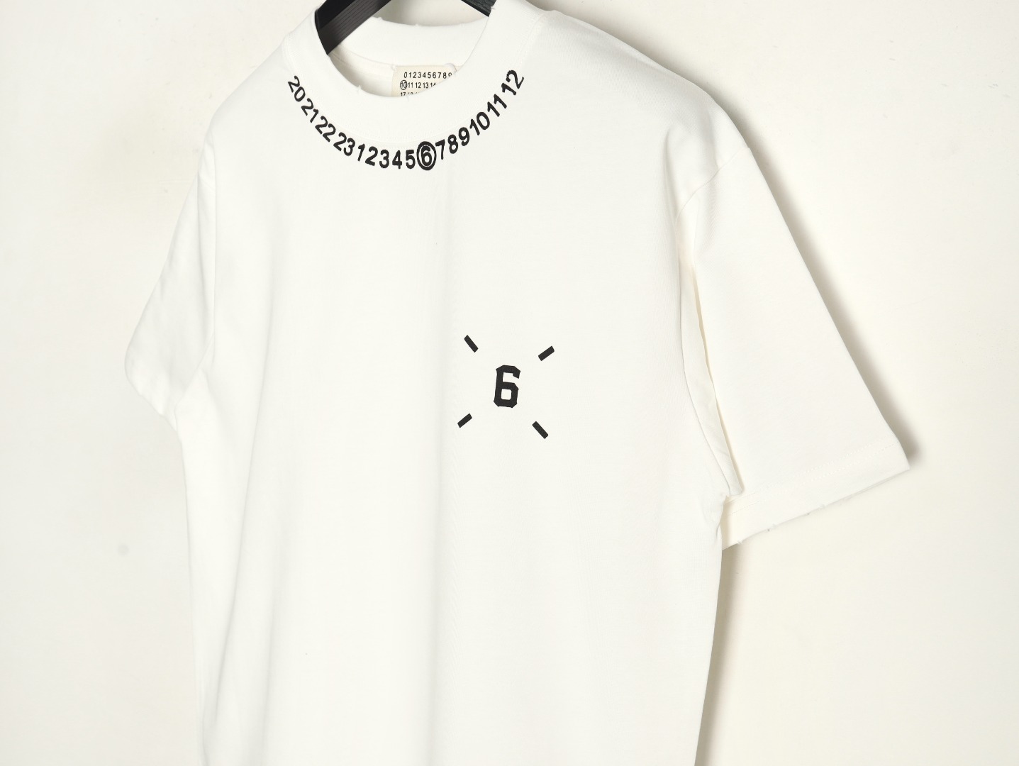 ma*s*n Ma*i*la printed logo crew neck short sleeve t-shirt