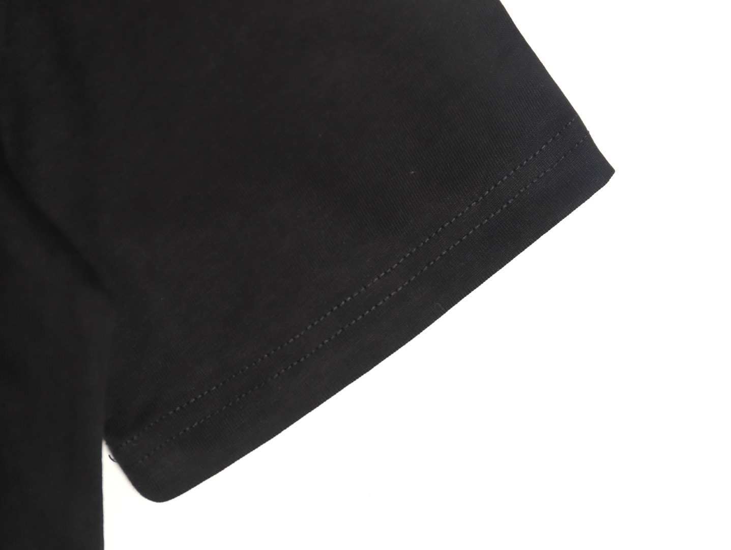 Pra*a triangle logo leather tag pocket short sleeves tsk1