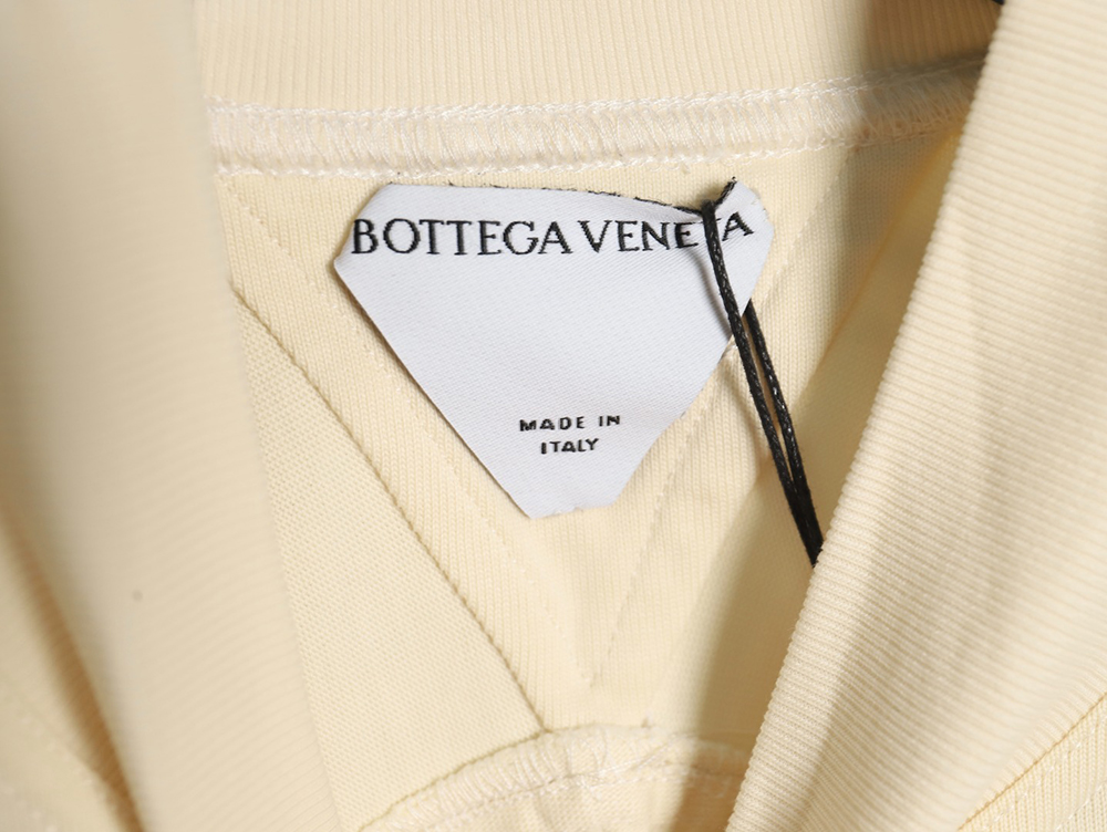 bo*te*ga Ve*ne*ta small turtleneck short-sleeved t-shirt