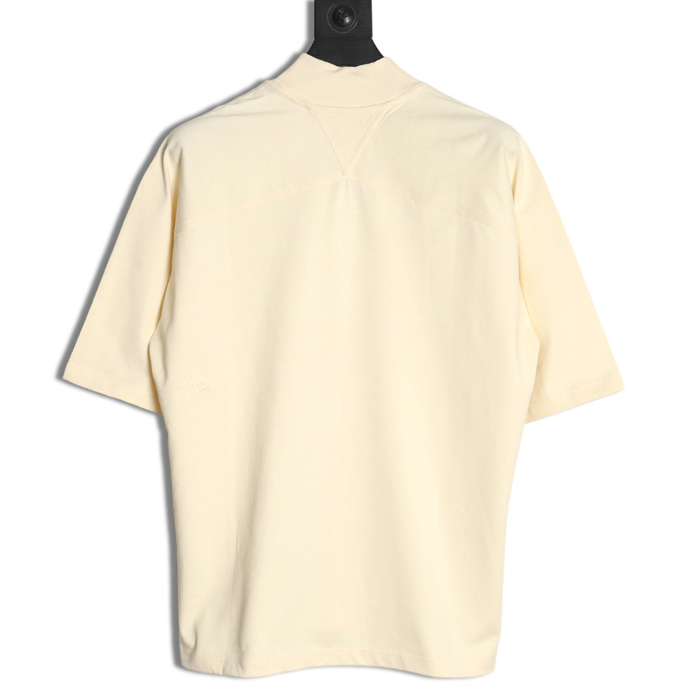 bo*te*ga Ve*ne*ta small turtleneck short-sleeved t-shirt