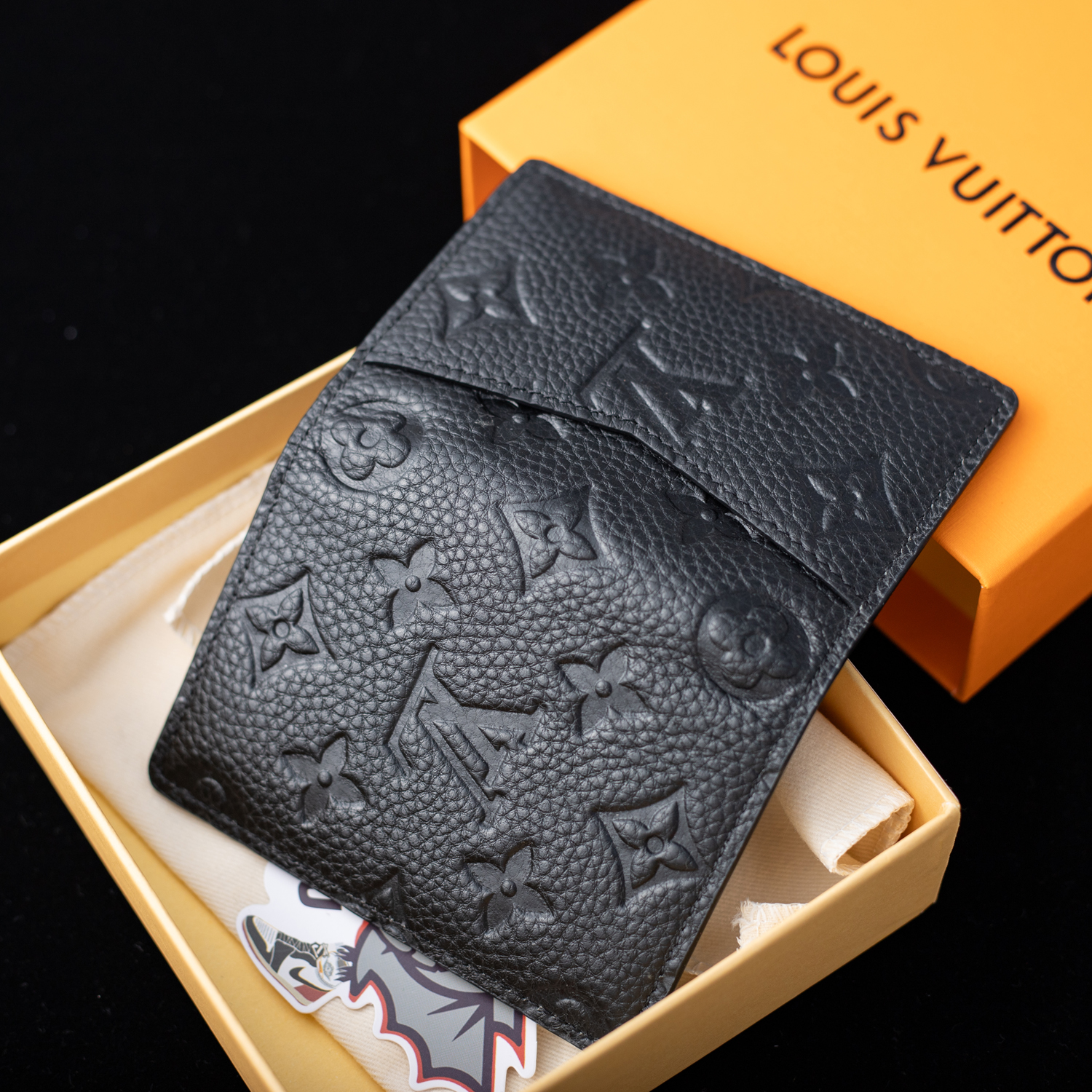 l0*is V*t0n wallets m69044 8*11*1cm