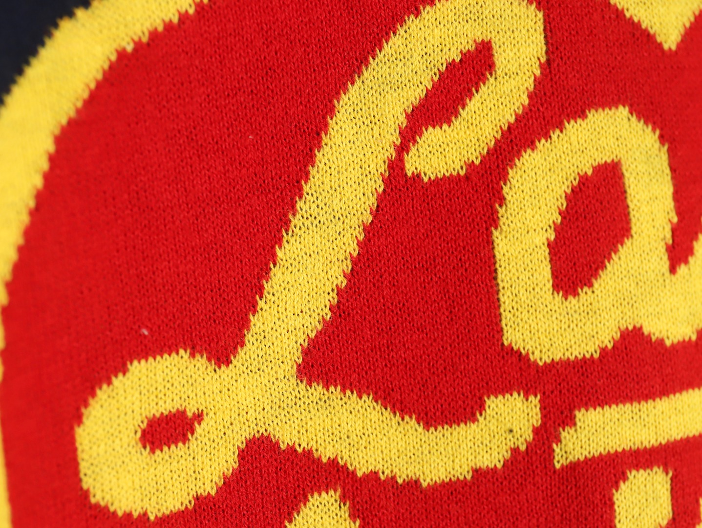 l0*is V*t0n nigo heart jacquard wool short sleeves