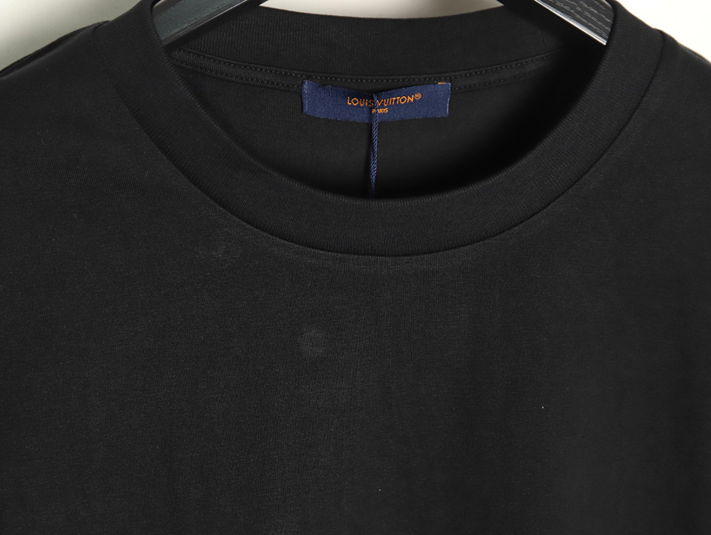 l0*is V*t0n pharrell designed show staff short-sleeved t-shirt tsk1