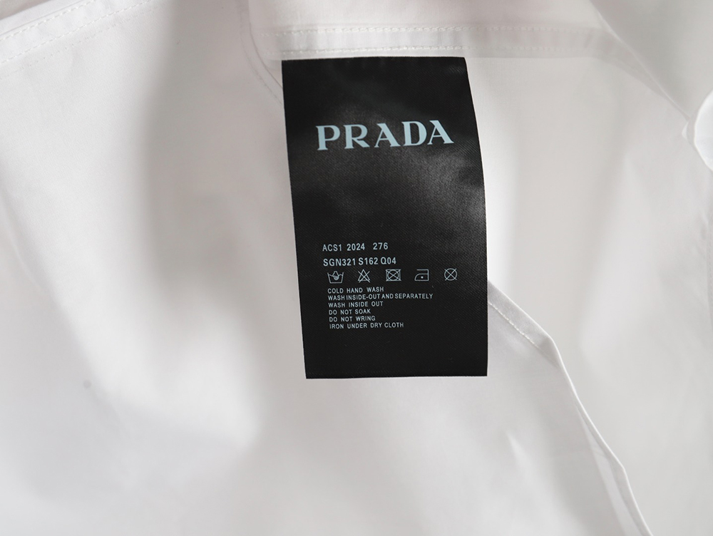 Pra*a embroidered lettering poplin long sleeve shirt