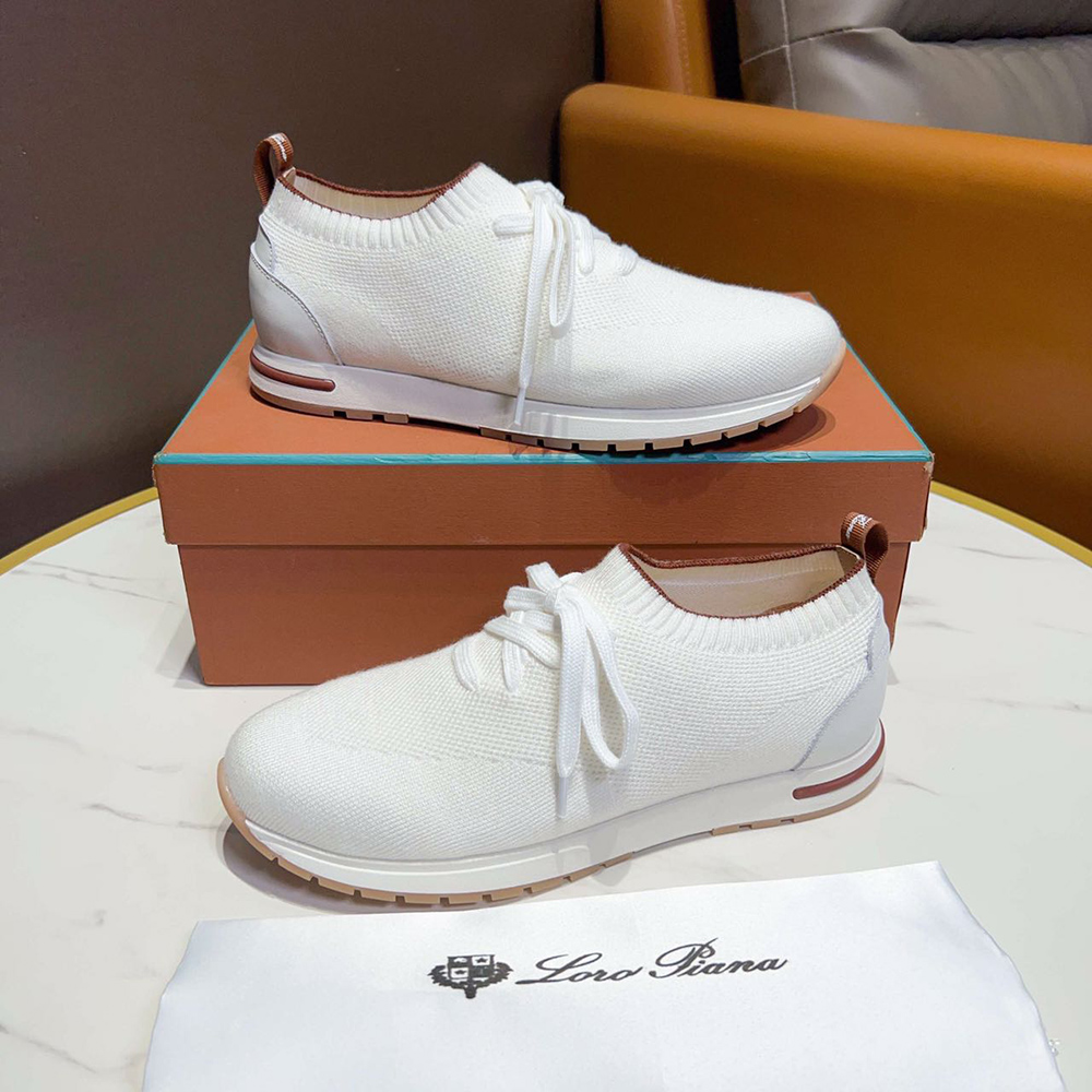 L**o p*ana flexy walk sneaker