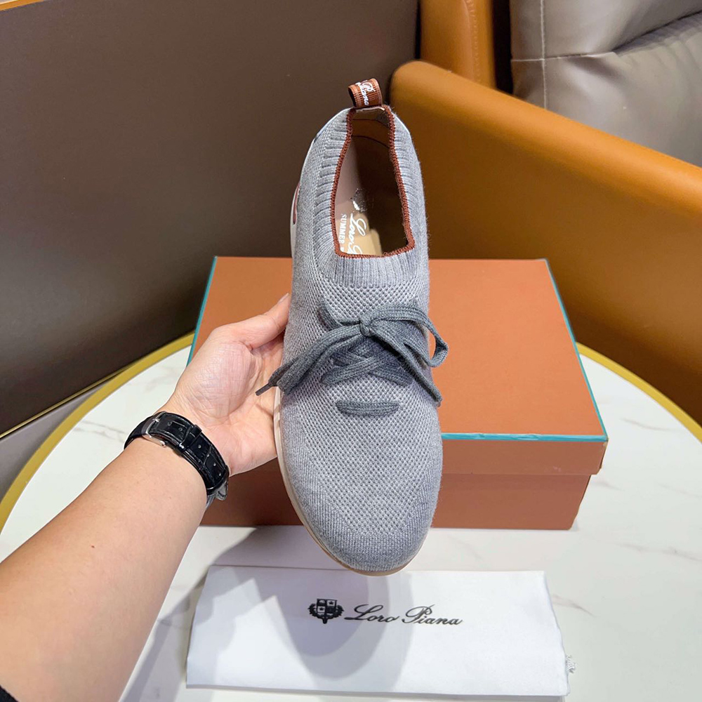 L**o p*ana flexy walk sneaker