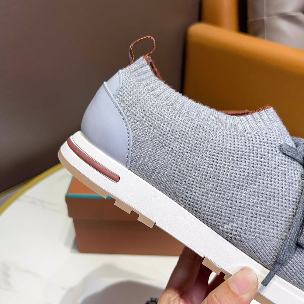 L**o p*ana flexy walk sneaker