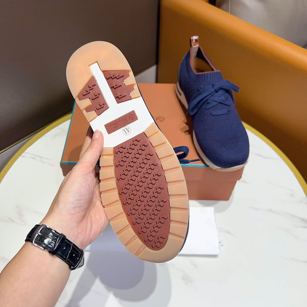 L**o p*ana flexy walk sneaker