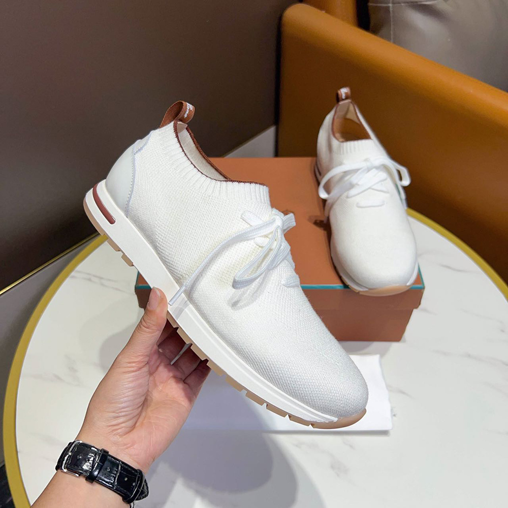 L**o p*ana flexy walk sneaker