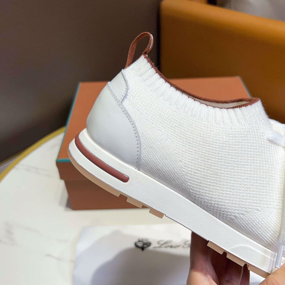 L**o p*ana flexy walk sneaker